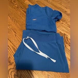 1 Pair- Figs Scrubs XS TALL pants /XS Top